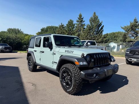 Used 2023 Jeep Wrangler Unlimited Sport AWD/4WD image 6