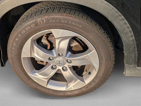 Used 2017 Honda HR-V LX image 9