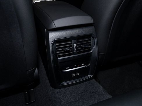 Used 2025 BMW i4 xDrive40i w/ Premium Package image 36