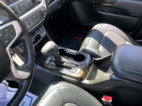 Used 2016 GMC Canyon SLT AWD/4WD image 13