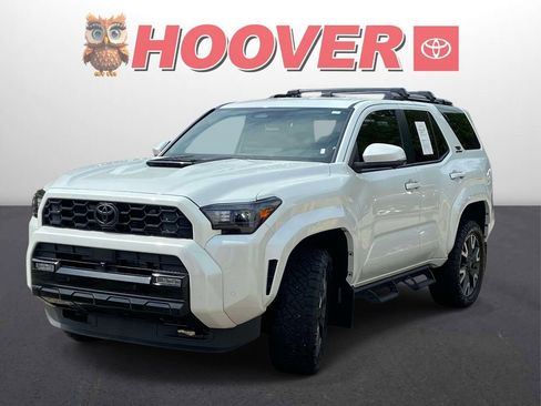 Used 2025 Toyota 4Runner TRD Sport Premium AWD/4WD image 5