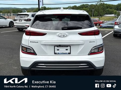 Used 2023 Hyundai Kona SEL FWD image 3