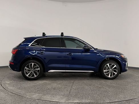 Used 2022 Audi Q5 2.0T Premium w/ Convenience Package AWD/4WD image 7