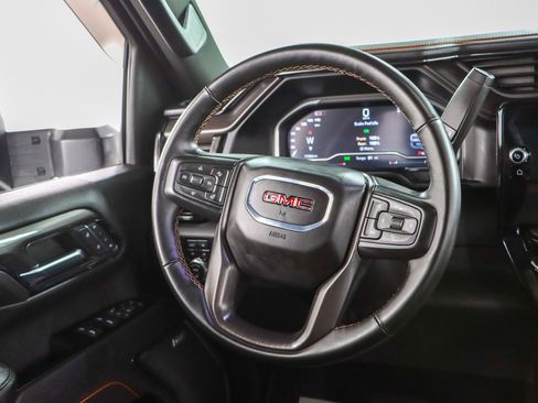 Used 2024 GMC Sierra 2500 AT4 w/ AT4 Premium Plus Package AWD/4WD image 13