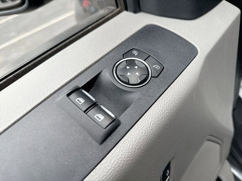 Used 2020 Ford F350 XLT image 13