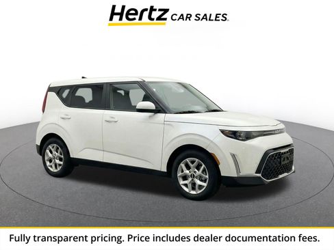 Used 2025 Kia Soul LX w/ LX Technology Package FWD image 1