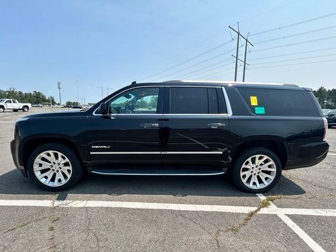 Used 2018 GMC Yukon XL Denali w/ Open Road Package AWD/4WD image 5