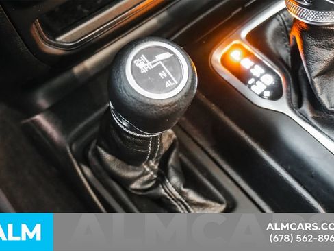 Used 2025 Jeep Wrangler Unlimited Sahara AWD/4WD image 39