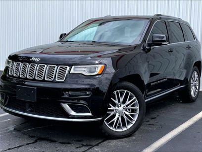 Used 2017 Jeep Grand Cherokee Summit w/ Platinum Series Group