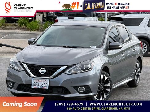 Used 2018 Nissan Sentra SR w/ Technology Package FWD image 1