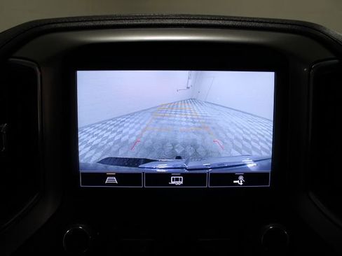 Used 2021 Chevrolet Silverado 1500 LTZ w/ Z71 Off-Road Package image 5