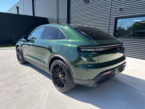 New 2026 Porsche Macan Electric RWD image 3