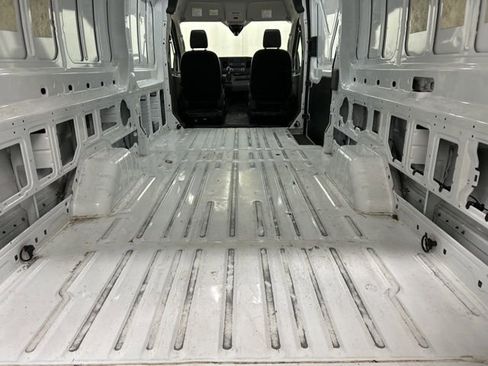 Used 2025 Ford Transit 250 148 High Roof Extended AWD image 17