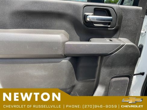 Used 2021 GMC Sierra 3500 4x4 Crew Cab w/ Convenience Package image 33
