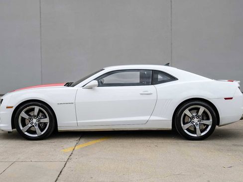 Used 2011 Chevrolet Camaro SS w/ RS Package image 13
