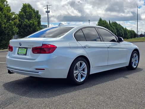 Used 2018 BMW 330i Sedan RWD image 5