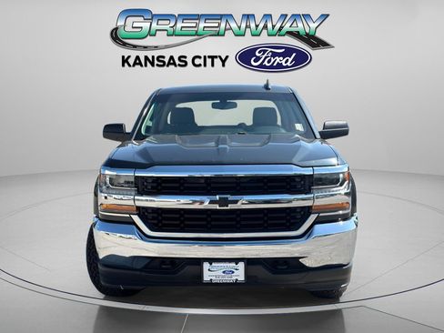 Used 2017 Chevrolet Silverado 1500 LS w/ Trailering Package AWD/4WD image 2
