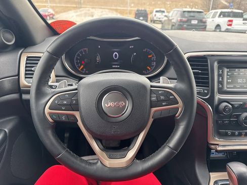 Used 2016 Jeep Grand Cherokee Laredo w/ Quick Order Package 23E image 9