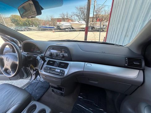 Used 2010 Honda Odyssey EX-L image 24