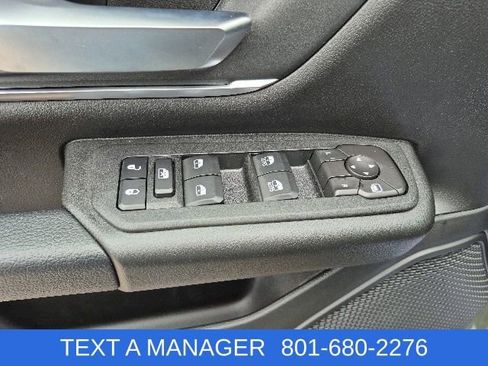 New 2026 RAM 1500 4x4 Crew Cab image 18