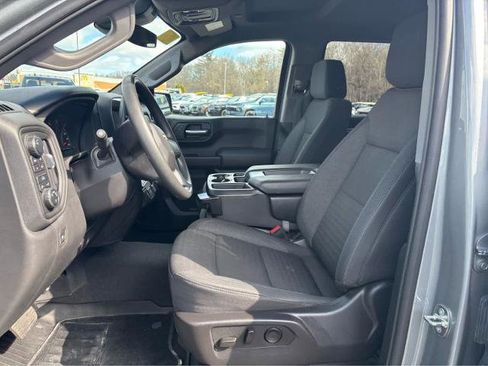 Used 2024 Chevrolet Silverado 1500 Custom image 16