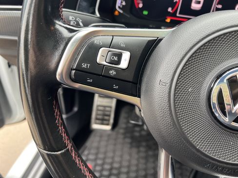 Used 2019 Volkswagen Jetta GLI Autobahn FWD image 12