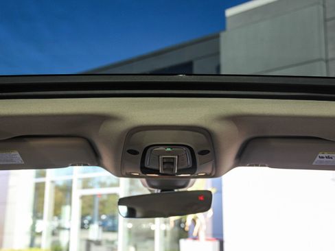 Certified 2023 Audi Q5 2.0T Premium Plus w/ Premium Plus Package image 18