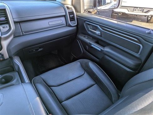 Used 2022 RAM 1500 Laramie image 17