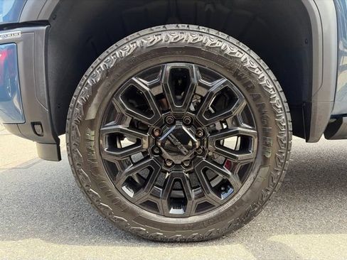 New 2026 GMC Sierra 2500 Denali w/ Denali Reserve Package AWD/4WD image 18