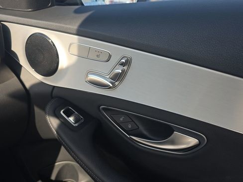 Used 2020 Mercedes-Benz C 300 Sedan image 13