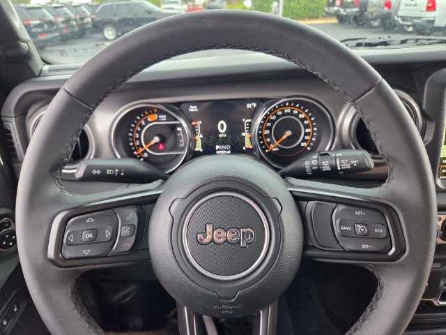 Certified 2023 Jeep Wrangler Unlimited Sport AWD/4WD image 28