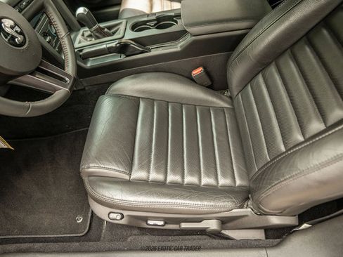 Used 2009 Ford Mustang Shelby GT500 RWD image 26