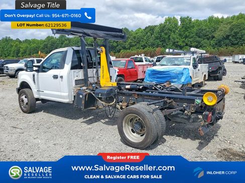 Used 2020 Ford F550 4x4 Regular Cab Super Duty image 3
