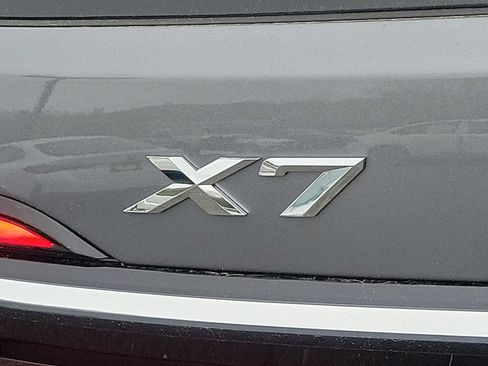 New 2025 BMW X7 xDrive40i w/ M Sport Package image 16