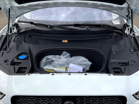 New 2023 Jaguar I-PACE HSE image 19