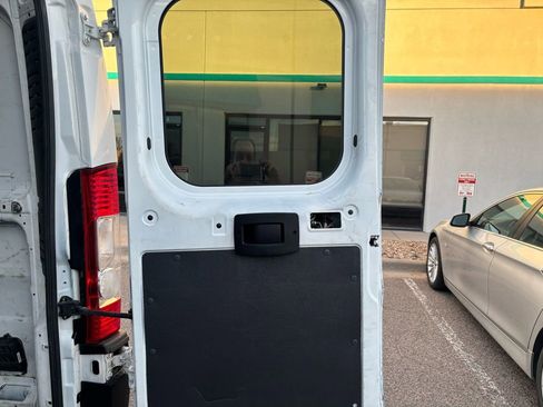 Used 2023 RAM ProMaster 2500 image 14