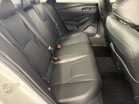 Used 2024 Honda Accord Sport image 19