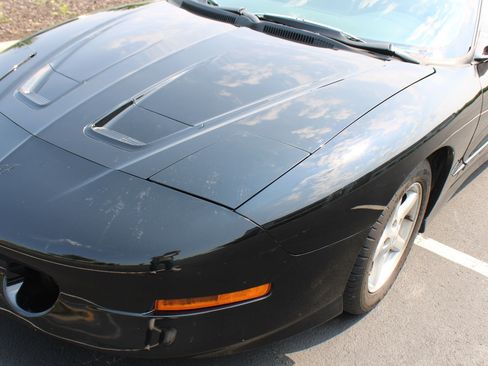 Used 1995 Pontiac Firebird Coupe RWD image 39