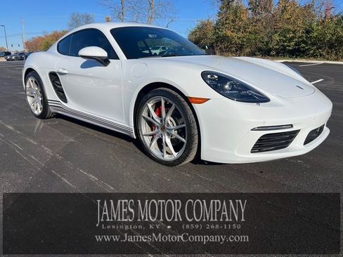 Used 2022 Porsche 718 Cayman S image 11