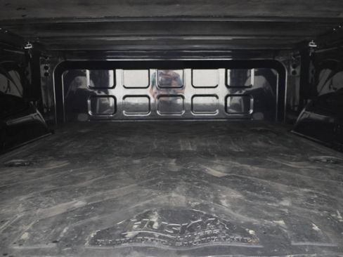 Used 2020 RAM 2500 Big Horn w/ Night Edition AWD/4WD image 29