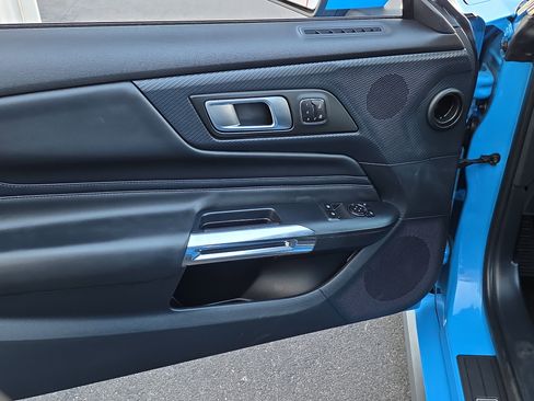 Used 2024 Ford Mustang GT Premium image 13