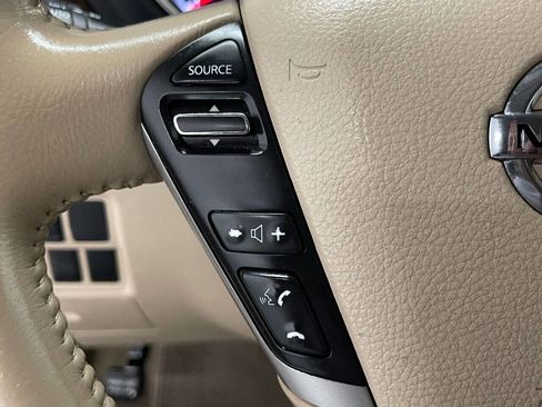 Used 2012 Nissan Quest SL image 12