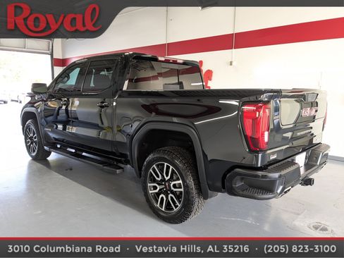 Used 2019 GMC Sierra 1500 AT4 w/ AT4 Premium Package image 2