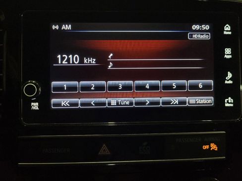 Used 2019 Mitsubishi Outlander SE image 25