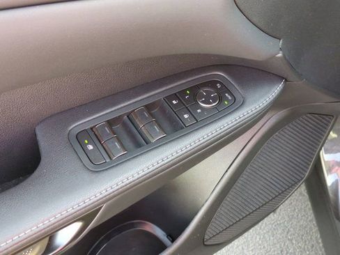 Used 2025 Lexus RX 350 w/ Convenience Package image 16