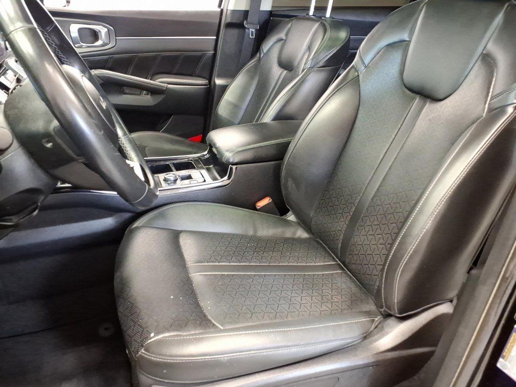 Used 2023 Kia Sorento SX AWD/4WD image 19