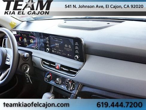 New 2026 Kia Seltos LX FWD image 12