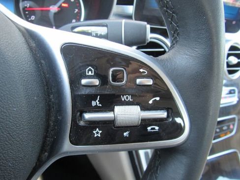 Used 2019 Mercedes-Benz C 300 Sedan image 40