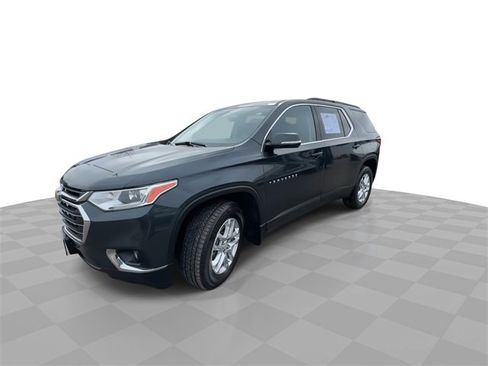 Used 2020 Chevrolet Traverse LT w/ LPO, Floor Liner Package image 4