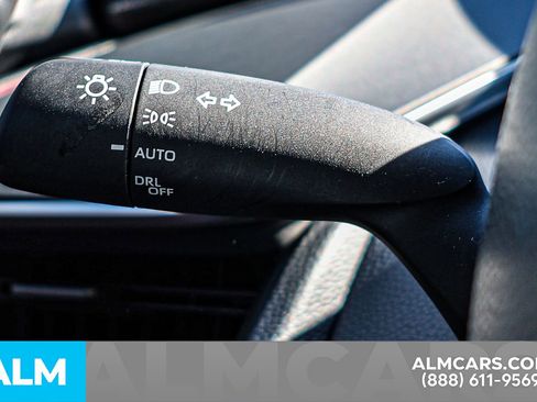 Used 2024 Toyota Prius Prime Premium w/ Advanced Technology Package image 27